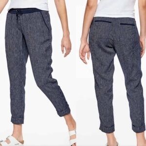 Athleta Bali Linen Navy Striped Ankle Joggers SZ 0